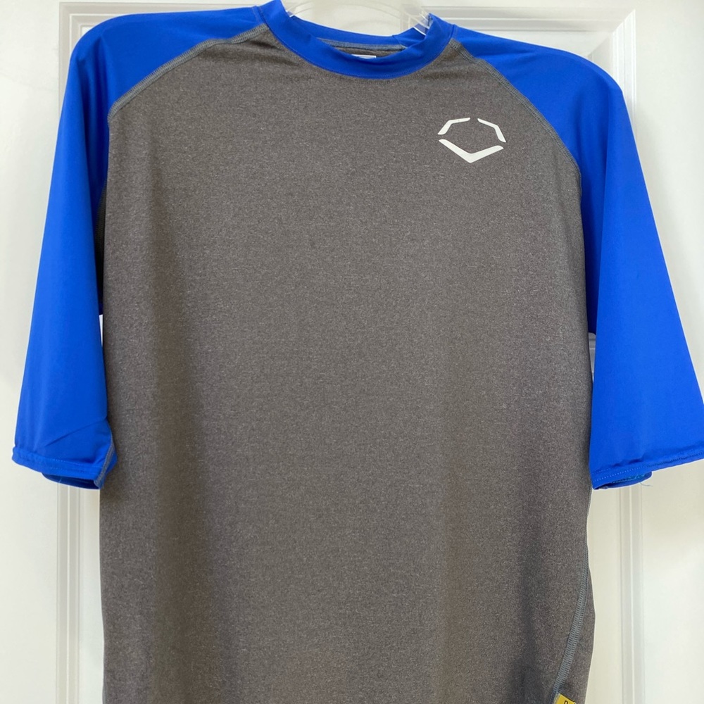 EVOSHIELD Baseball men’s royal blue quarter sleeve sz S